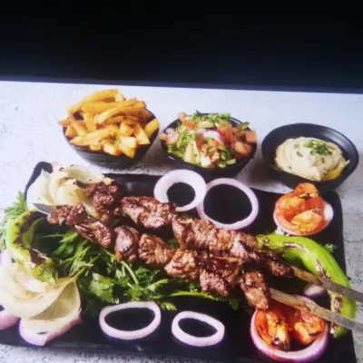 وجبه عجل بصحن